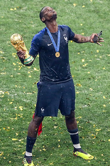 Archivo:Pogba in 2018.jpg