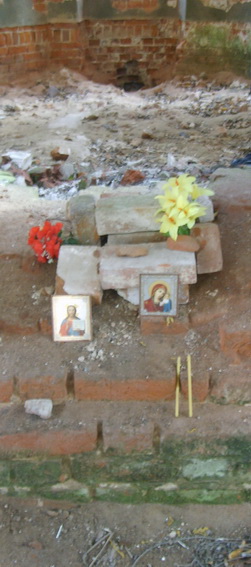 Файл:Kazan Church (Petropavlovskoye-on-Bykov mountains) 03.jpg