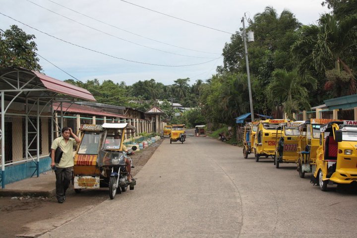 File:Tricycle parked outside JPENHS.jpg