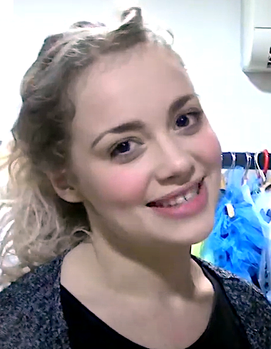 File:Carrie Hope Fletcher in 2016.png