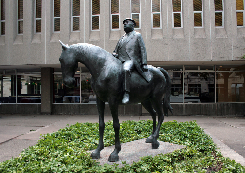 File:Toronto Businessman on a horse.jpg