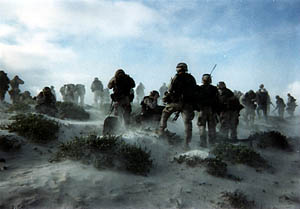 File:Black Hawk Down Rangers waiting Somalian desert.jpg