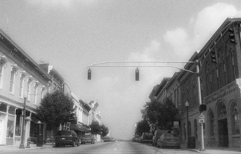 File:Shelbyville Main Street.jpg