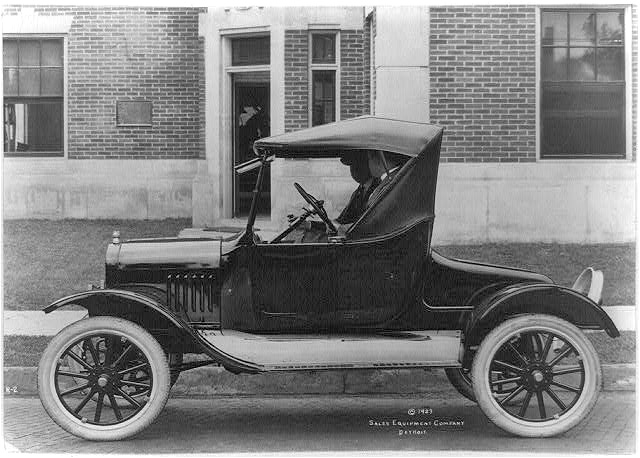 File:1923 Ford Model T Roadster 3b36638r.jpg