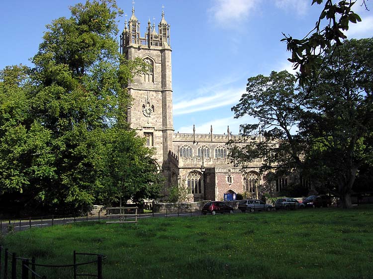 File:Thornbury.saint.marys.church.arp.750pix.jpg