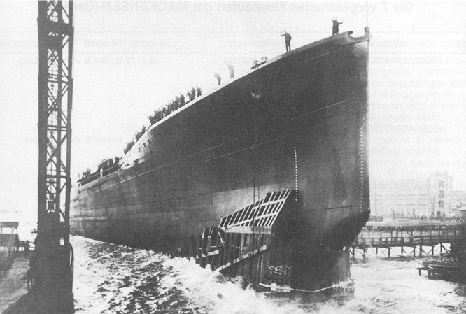 Файл:SMS Mackensen-launch 17Apr1917-1.jpg