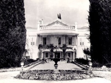 File:PatersonMansion Bornova originalstate.jpg