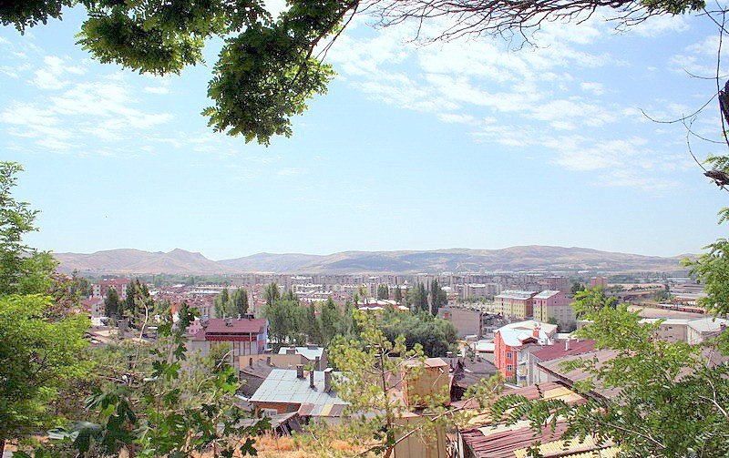 Файл:051 Sivas.07.2006 resize.JPG