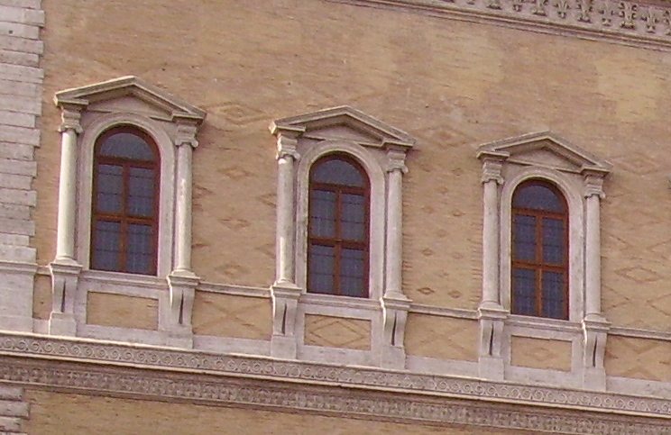 File:Palazzo Farnese Roma (cropped).JPG