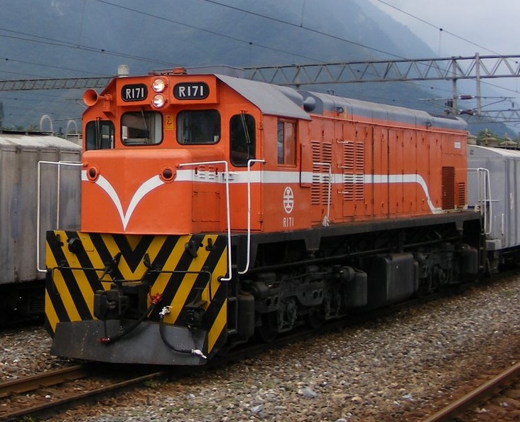 File:TRA R171 at Sincheng Taroko Station 20080917.jpg