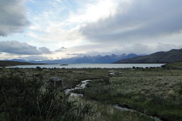 Archivo:Lake Viedma (Argentina).jpg