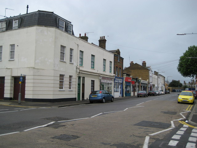 File:Shoebury, High Street - geograph.org.uk - 914072.jpg