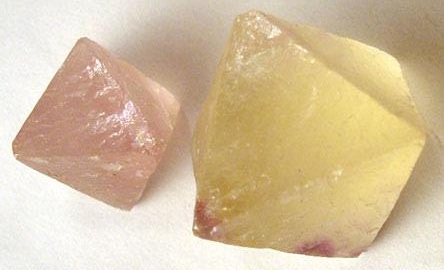 File:Fluorite crystals (rotated 90).jpg