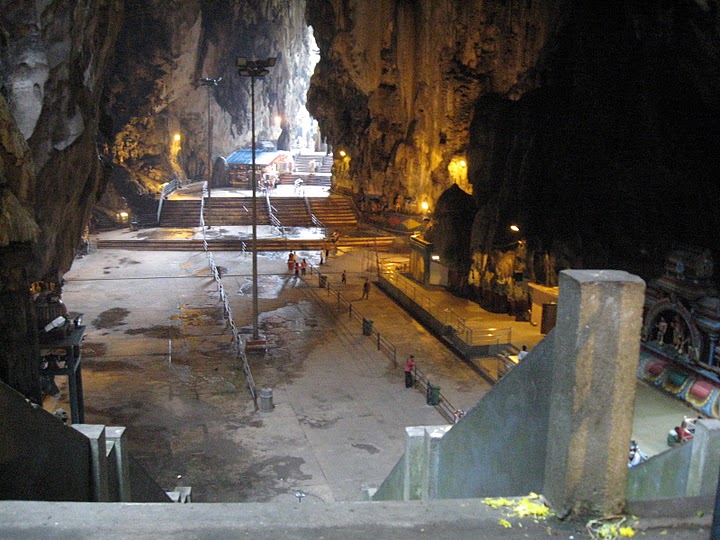 File:Batu Caves1.jpg