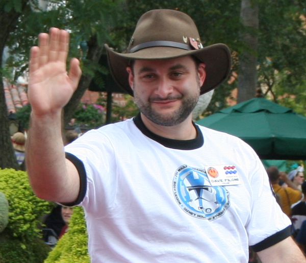 File:Dave Filoni.jpg