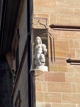 File:Statue Justitia (Morges).jpg