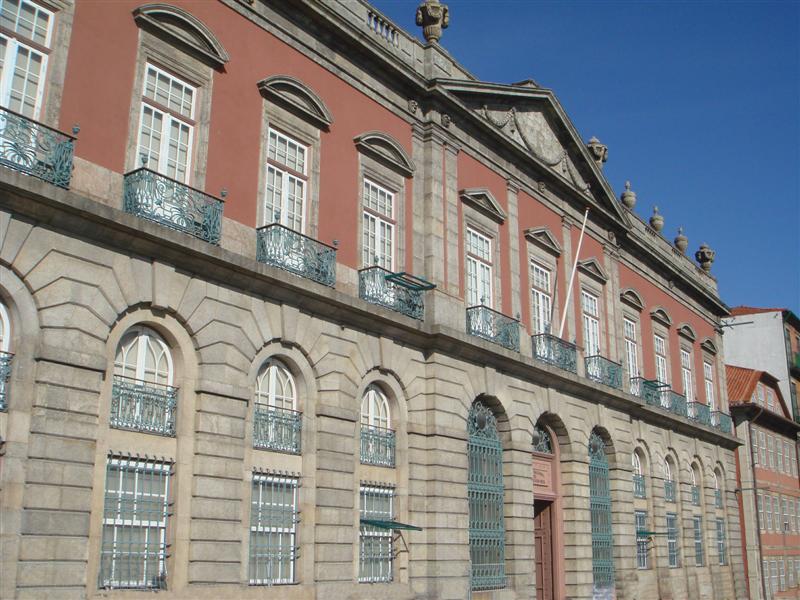 File:Carrancas Porto.jpg