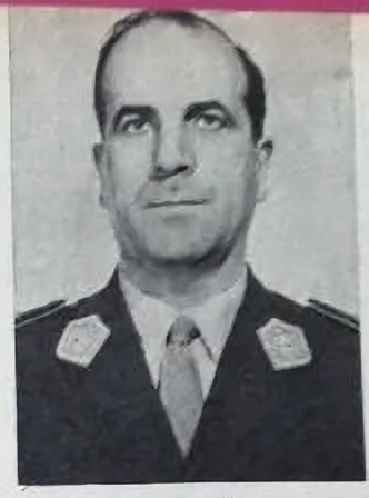 Archivo:Teniente General Juan José Valle.png