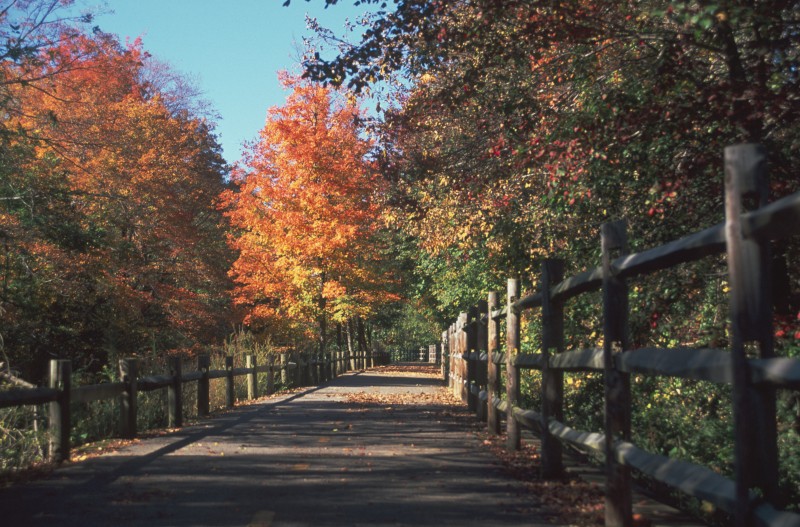 File:Blackstone-River-Bikeway.jpg