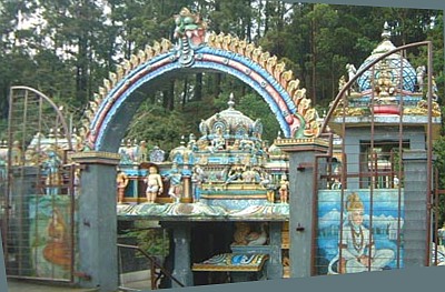 File:Hanuman temple Nurawa Eliya.jpg