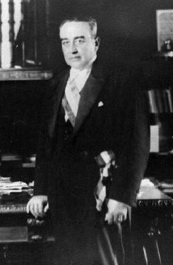 File:Juan Esteban Montero 1932 cropped.jpg