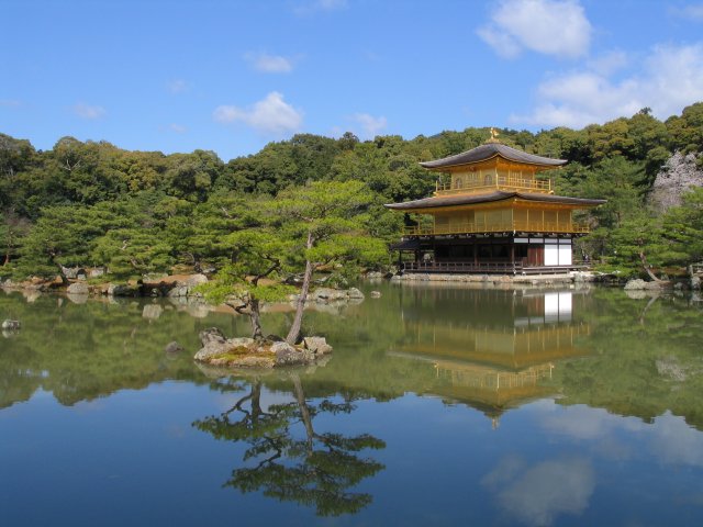 Файл:Kinkaku-ji.jpg