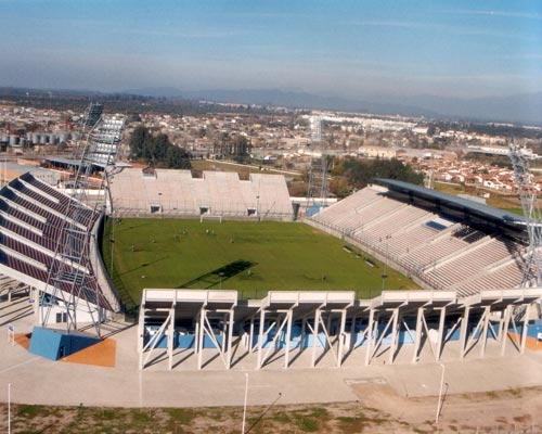 Файл:Estadio Padre Ernestro Martearena de Salta.jpg