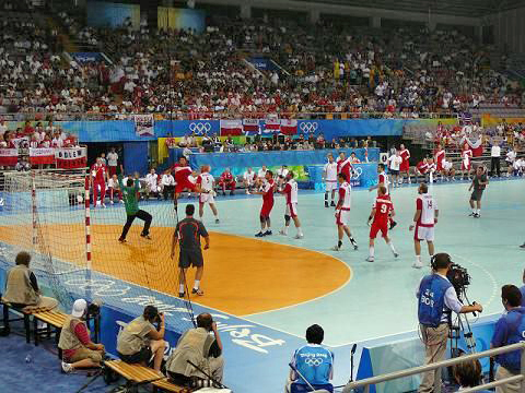 Файл:2008 Summer Olympics handball - Poland Iceland match.jpg