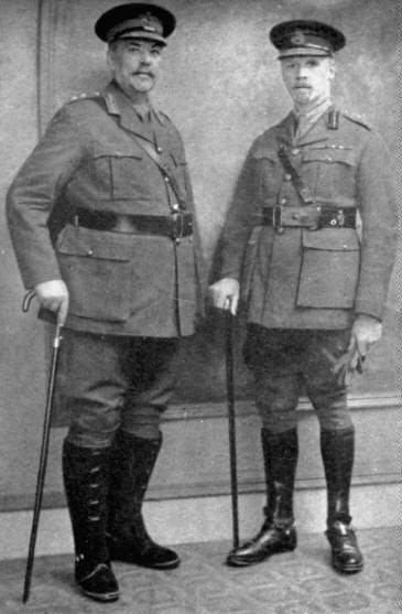 Archivo:Botha and Smuts in uniforms, 1917.jpg