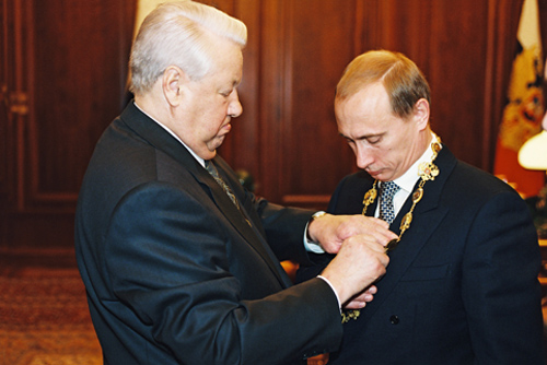 Файл:Vladimir Putin with Boris Yeltsin-3.jpg