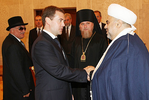 Файл:Dmitry Medvedev in Azerbaijan 3 July 2008-9.jpg