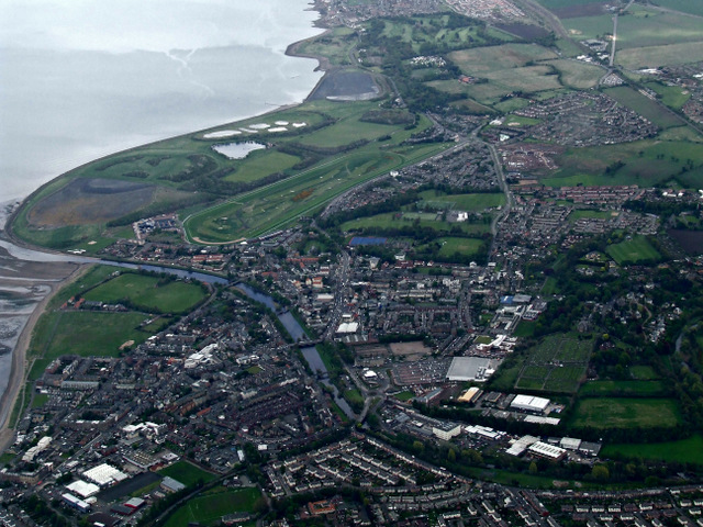 File:Musselburgh from the air (geograph 3467176).jpg