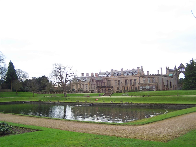 File:Newstead abbey.jpg