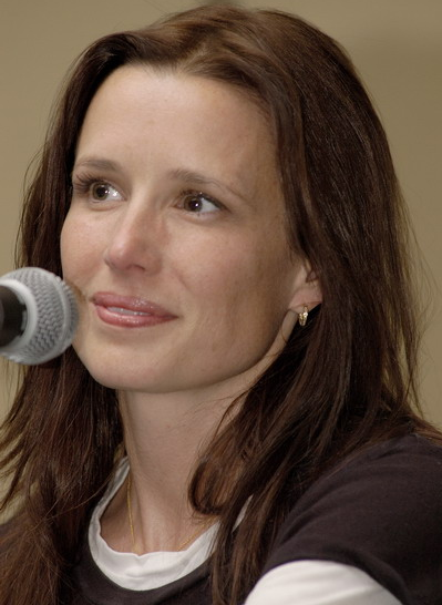 Файл:Shawnee Smith gfdl.png