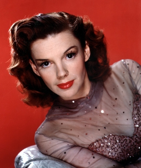 File:Judy Garland publicity photo.jpg