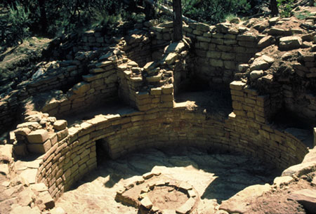 File:Kiva ruins at Canyons of the Ancients.jpg