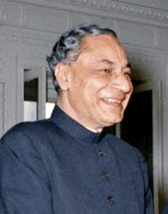 File:Braj Kumar Nehru with Kennedy (cropped).jpg