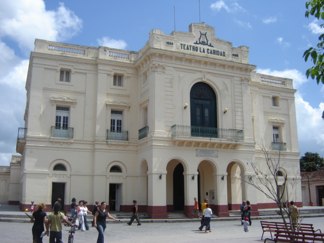 File:Teatro Caridad.jpg