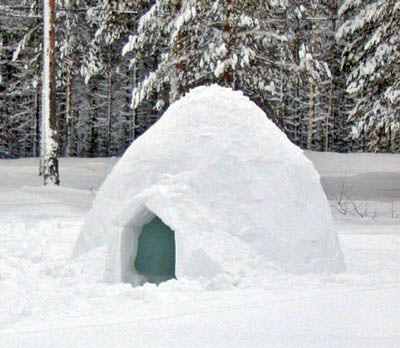 File:Igloo outside.jpg