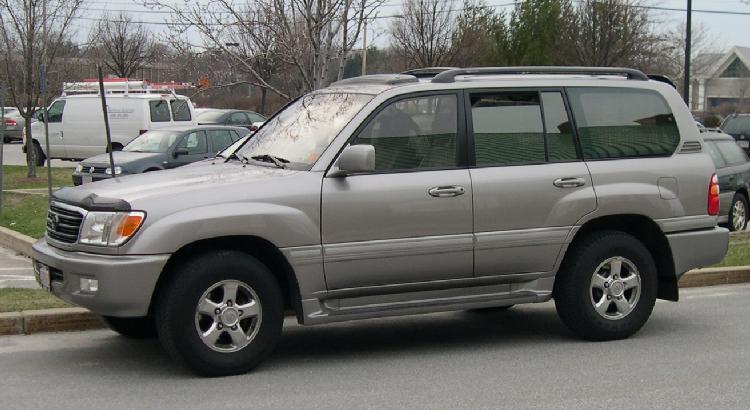 File:2004 Toyota Land Cruiser.jpg