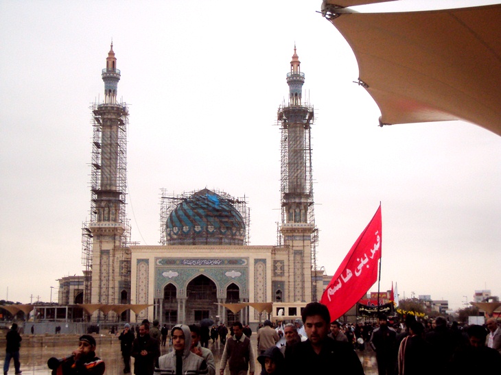 File:Qom-Azadari-Moharram3.JPG