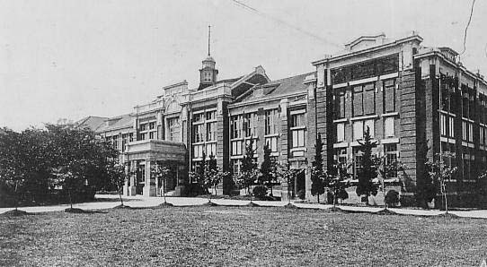 File:Toa Dobun Shoin College Hongqiao Road Campus.JPG