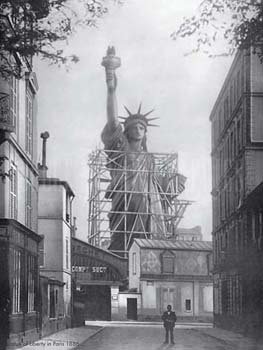 File:Construction-of-Statue-of-Liberty-10.jpg