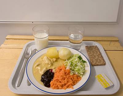 File:Finnish school lunch.jpg