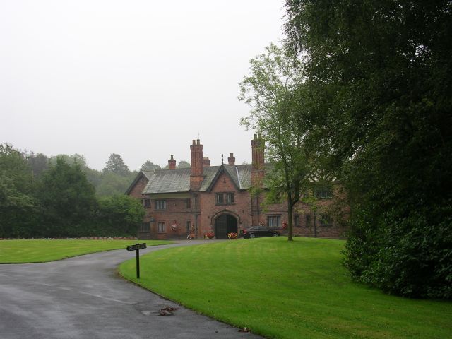 File:Wardley Hall.jpg