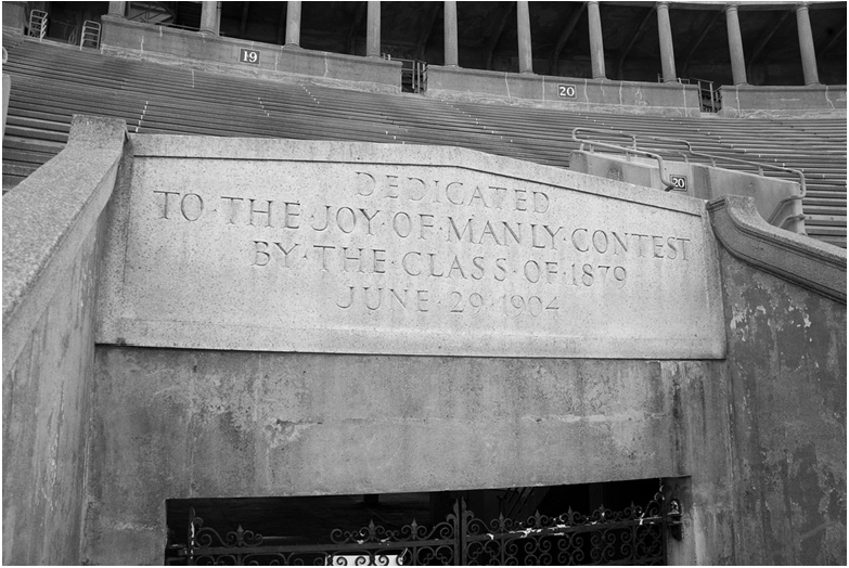 Файл:Harvard Stadium Dedication Plaque - 1903.jpg