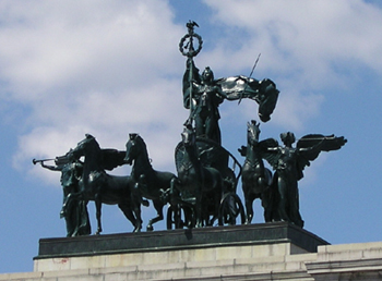 File:Quadriga-grand-army-plaza.jpg