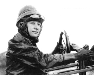 File:Marie Marvingt in Deperdussin aeroplane 1912.jpg