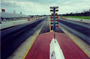 File:Dragstrip.jpg