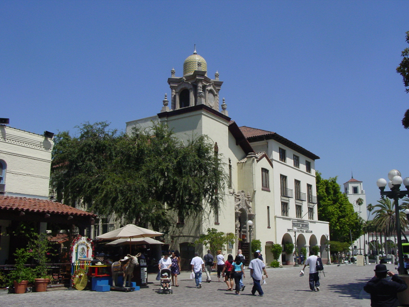 File:Olvera st los angeles.jpg